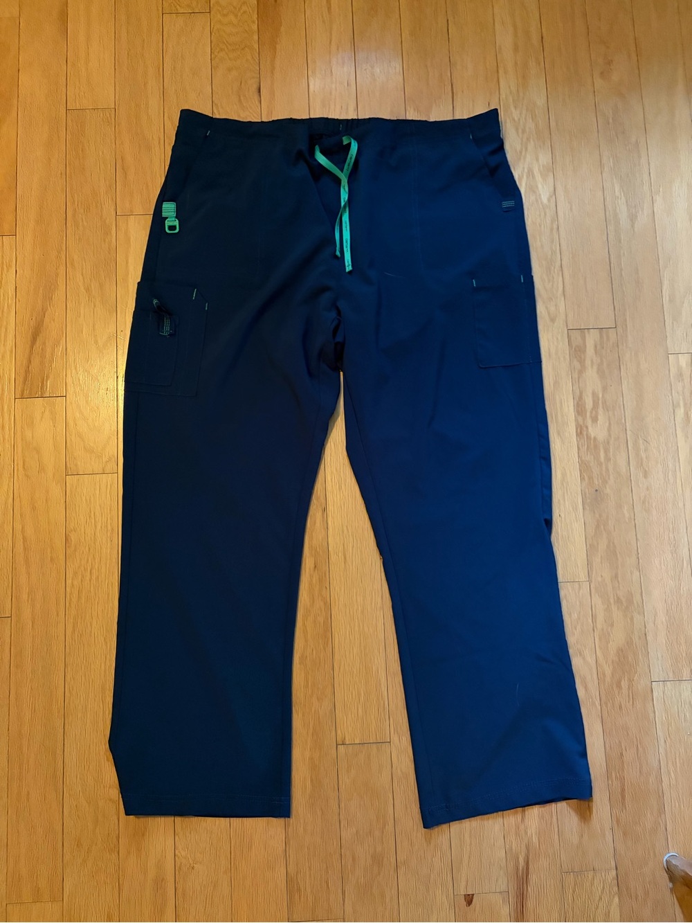 Carhartt woman’s scrub pants
